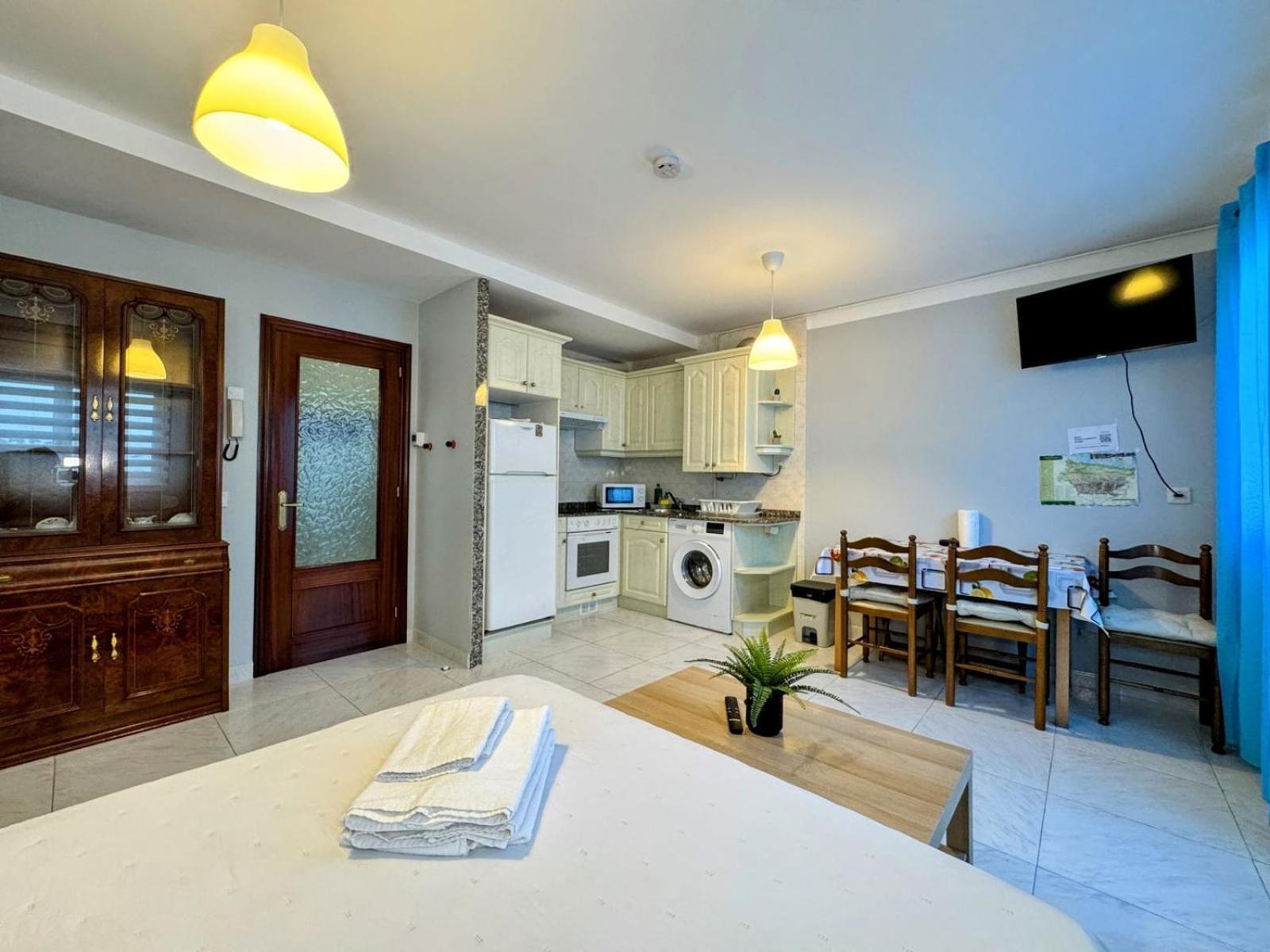 Apartamento Elena Centrico Con Wifi Onís Eksteriør bilde